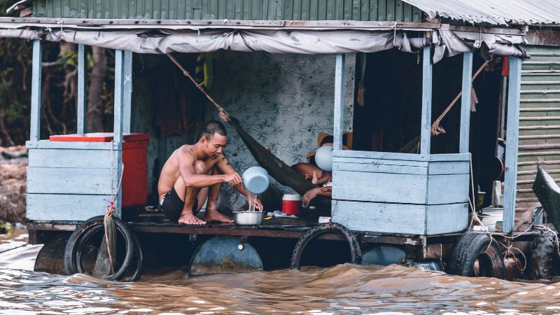 lũ lụt gây ra hậu quả gì